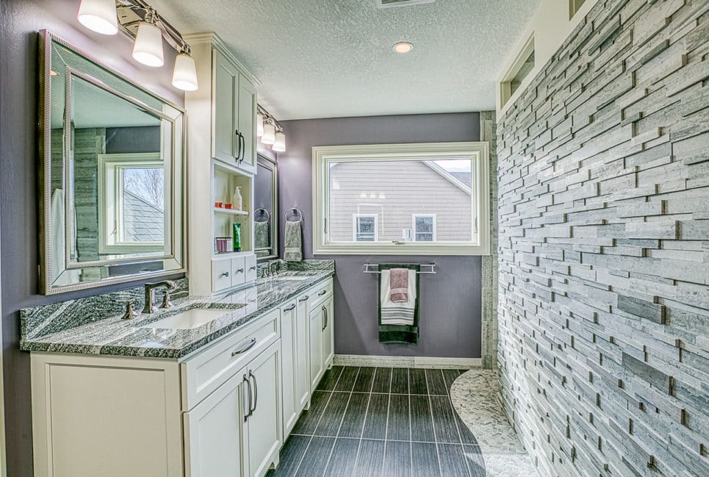Spa-Like Primary Bathroom in Deephaven, MN by Stonehearth Remodeling