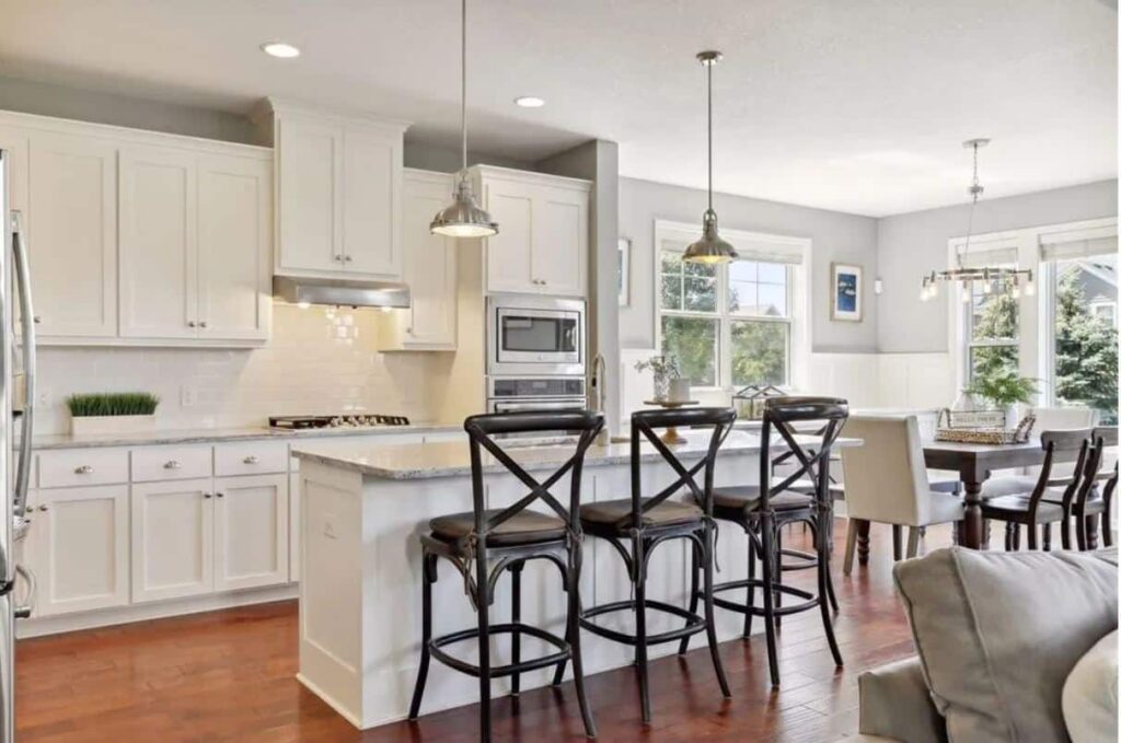 Farmhouse Style Kitchen, <span> Lakeville, MN